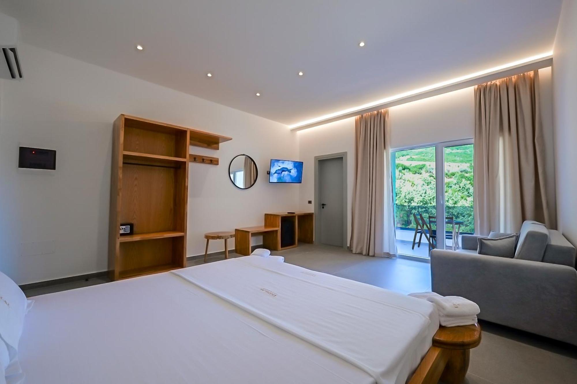 Domi Beach Valley Dhërmi Екстериор снимка