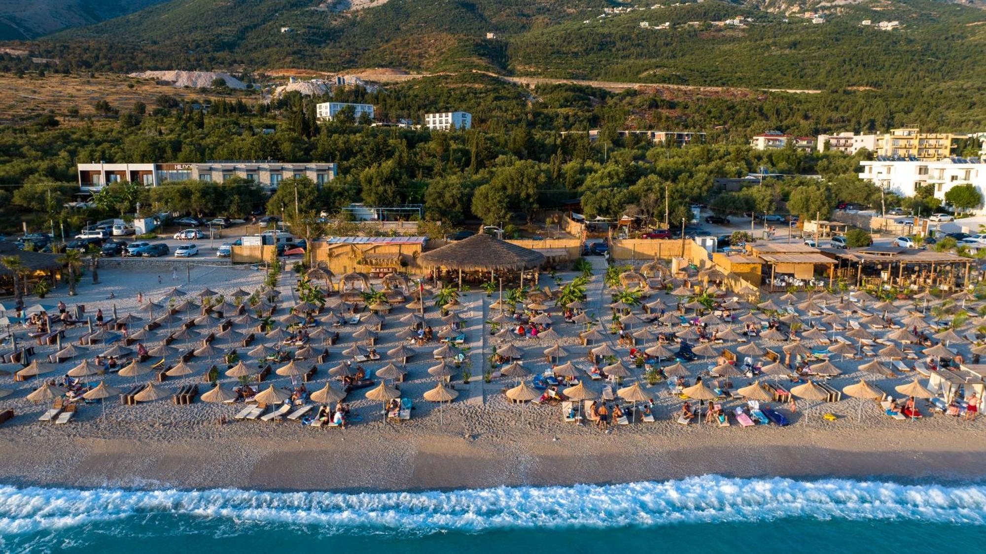 Domi Beach Valley Dhërmi Екстериор снимка